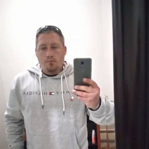 Meet your Posher, Nicholas